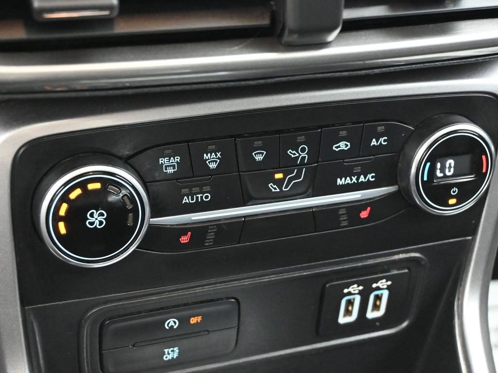 Certified 2020 Ford EcoSport SE image 46
