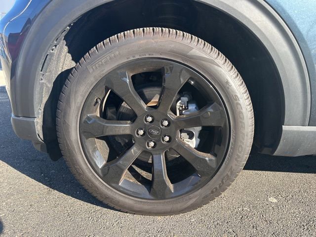 Certified 2024 Ford Explorer ST-Line w/ Class IV Trailer Tow Package image 17