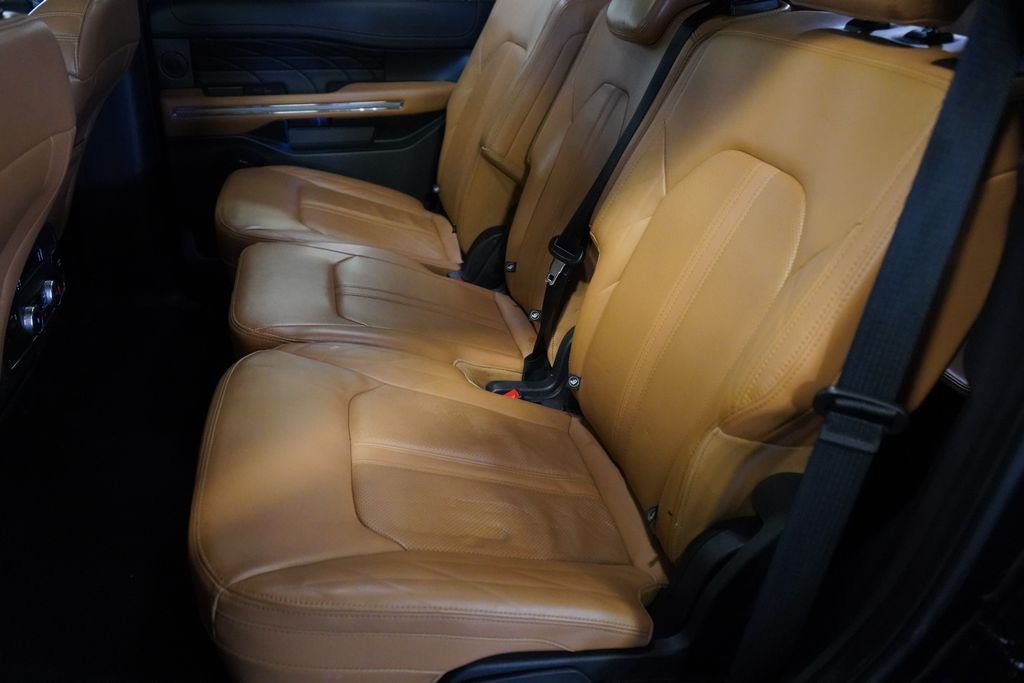 Certified 2023 Ford Expedition Platinum AWD/4WD image 23