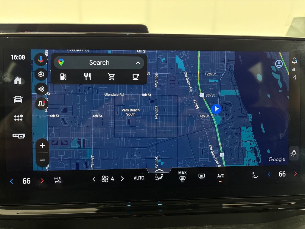 Certified 2025 Ford Expedition Platinum image 26