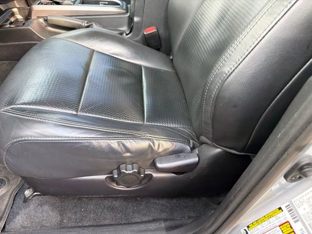Used 2019 Toyota Tacoma TRD Off-Road AWD/4WD image 7