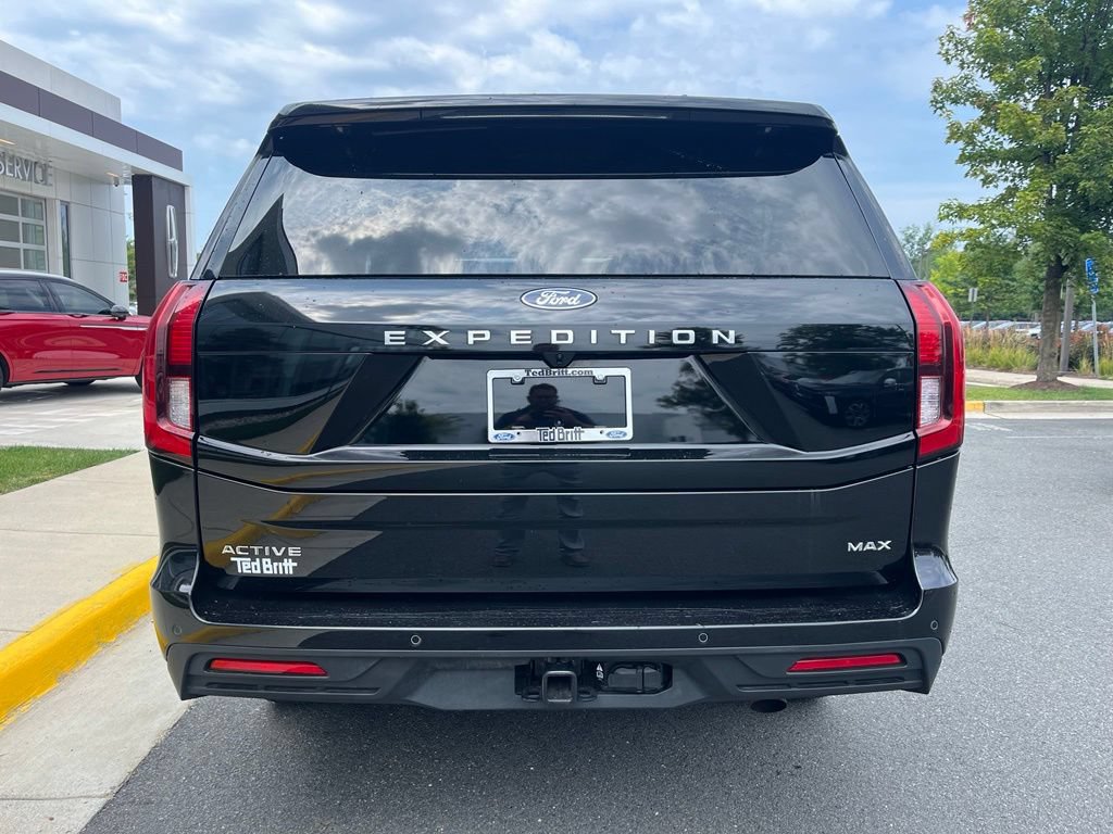 Certified 2025 Ford Expedition Max Active AWD/4WD image 8