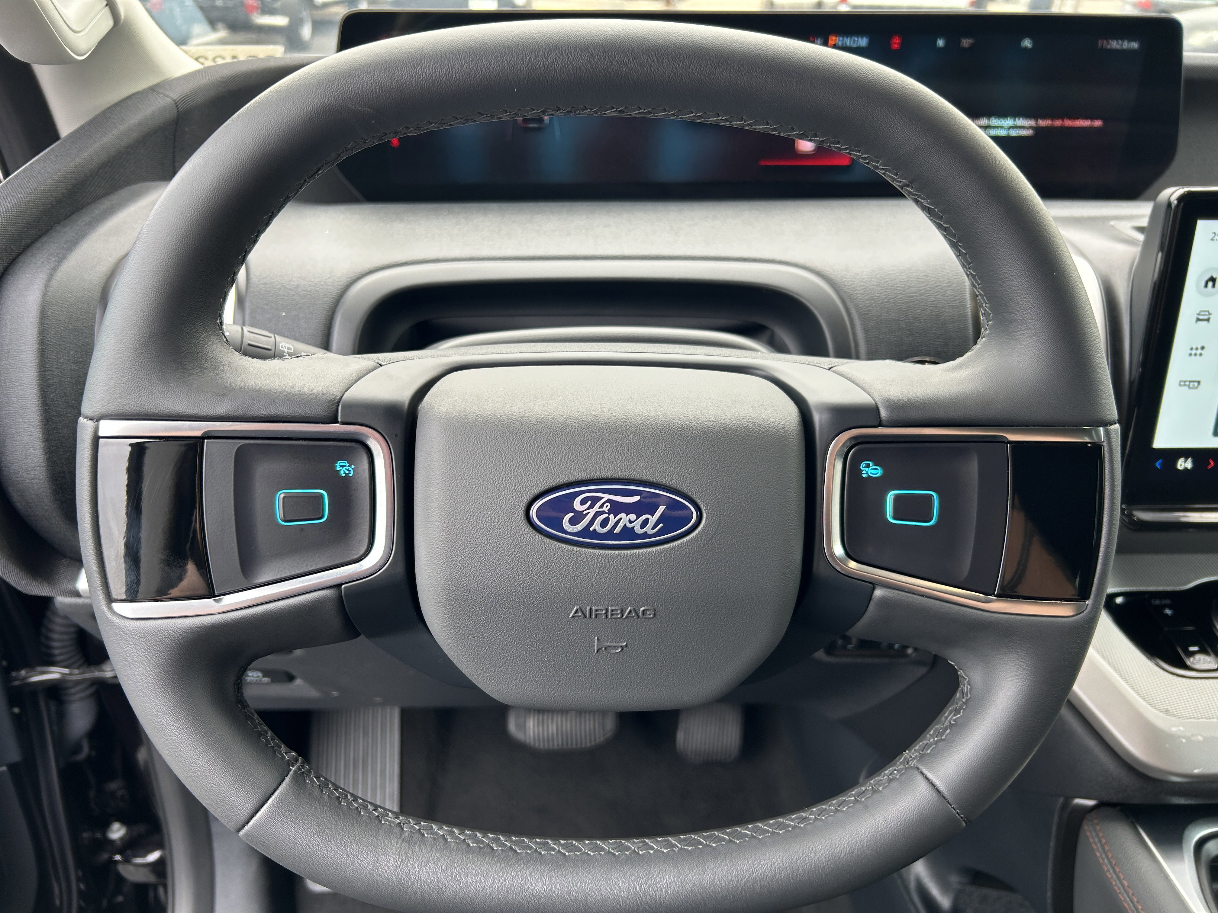 Certified 2025 Ford Expedition Active image 13