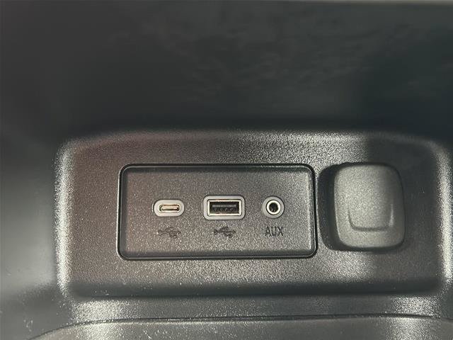 Used 2024 Chevrolet Equinox LT AWD/4WD image 20