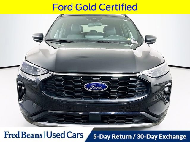 Certified 2023 Ford Escape ST-Line w/ Tech Pack #1 image 9