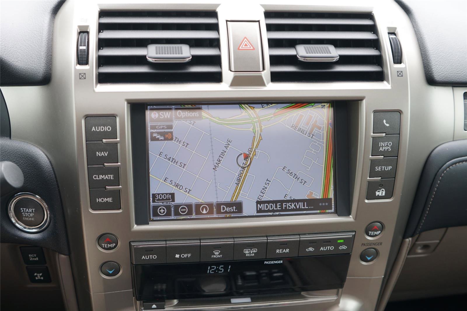 Used 2021 Lexus GX 460 Luxury w/ Off Road Package AWD/4WD image 13