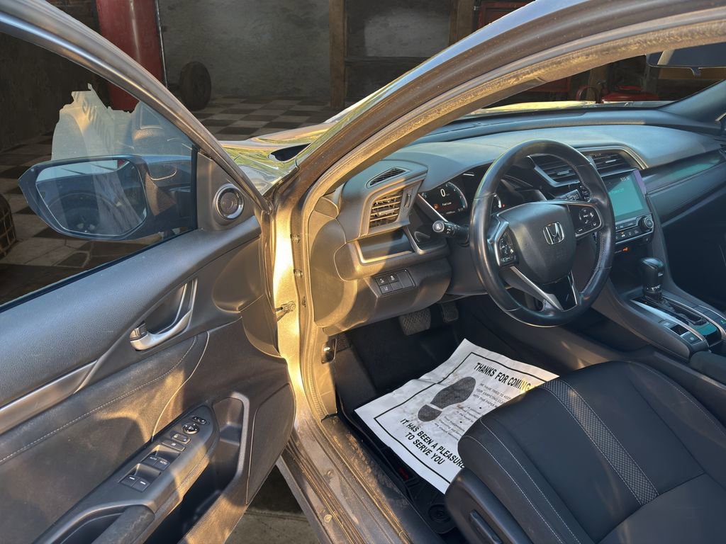 Used 2020 Honda Civic EX image 17