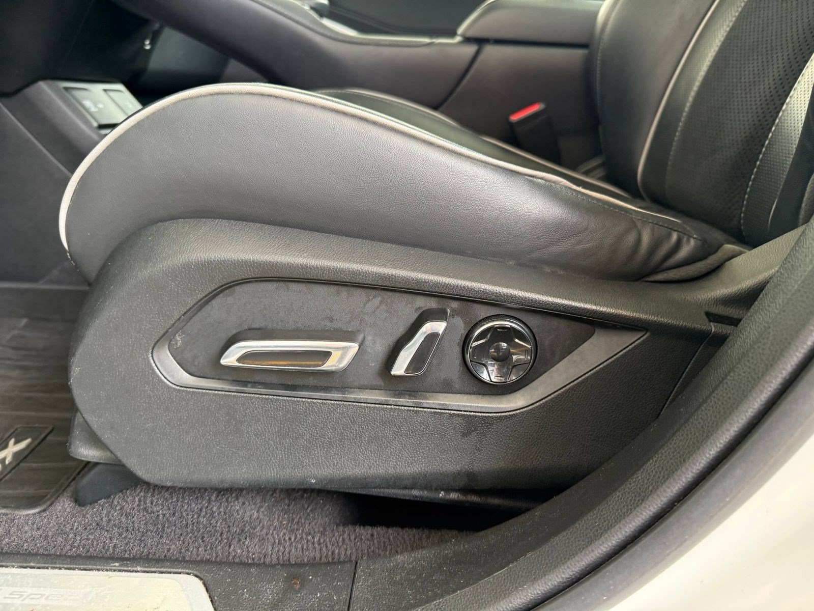 Used 2019 Acura RDX A-Spec AWD/4WD image 15
