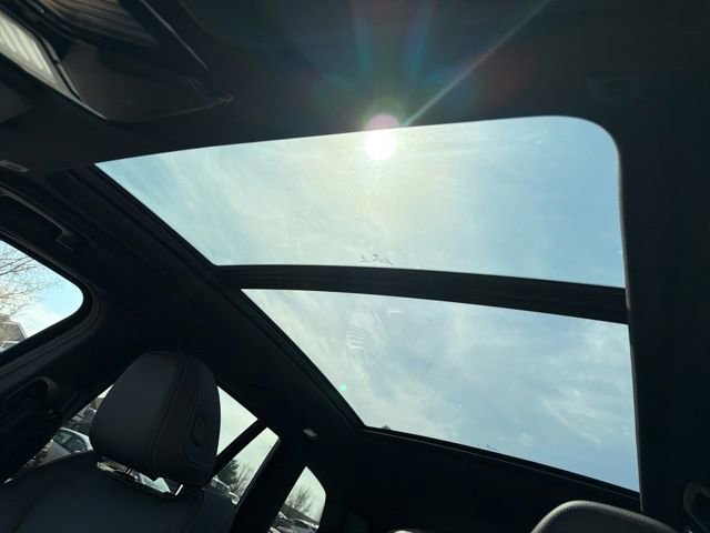 Used 2024 BMW X3 M40i w/ Premium Package image 28