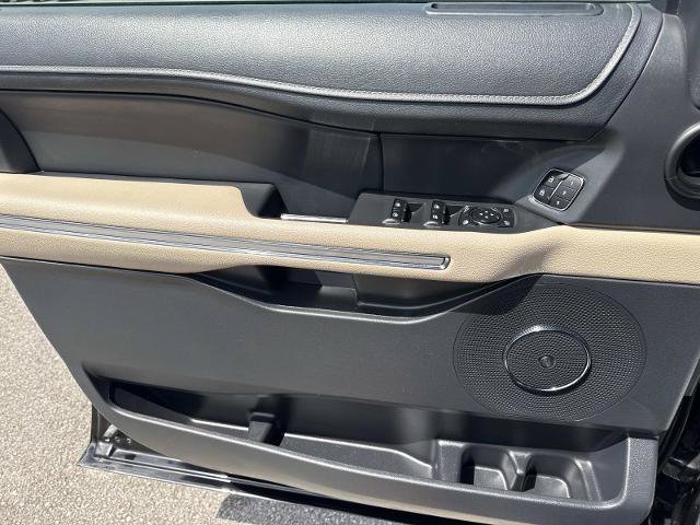 Certified 2024 Ford Expedition Limited AWD/4WD image 12