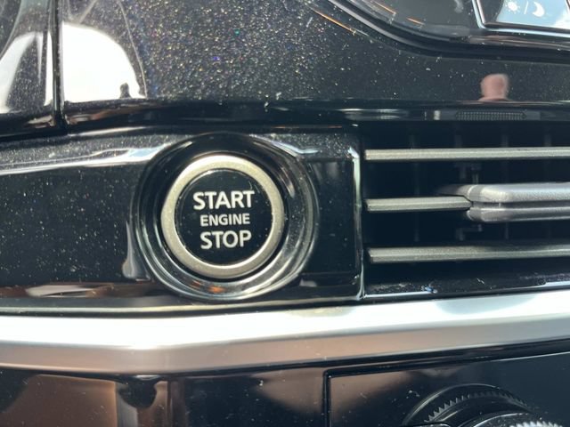 Used 2024 Nissan Pathfinder SL FWD image 43