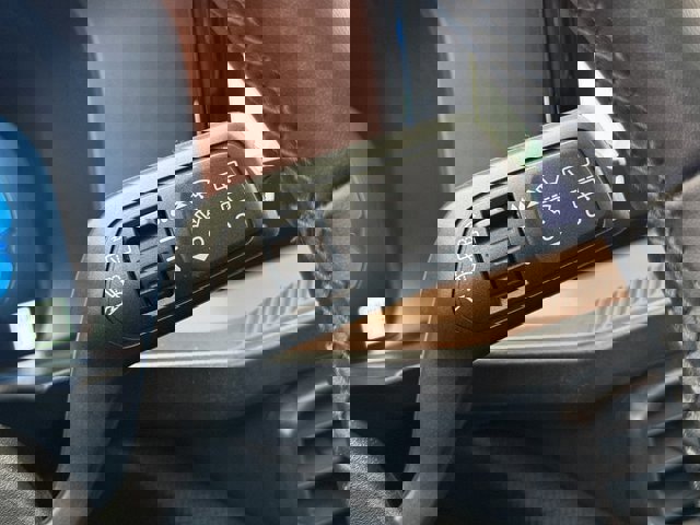 Certified 2025 Ford Bronco Sport Outer Banks w/ Outer Banks Tech Package+ image 36