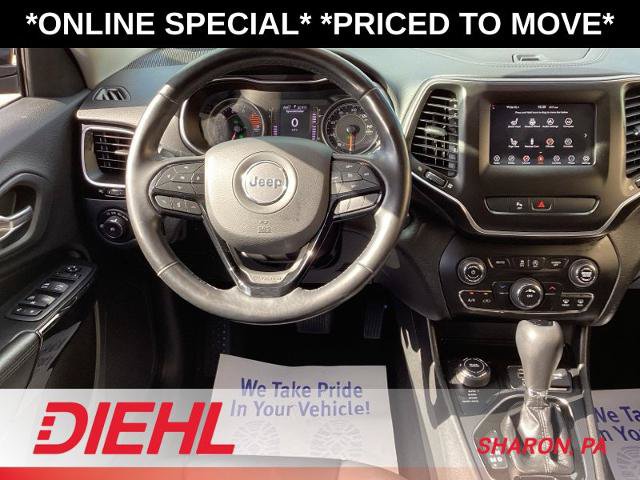 Used 2020 Jeep Cherokee Latitude Plus AWD/4WD image 31