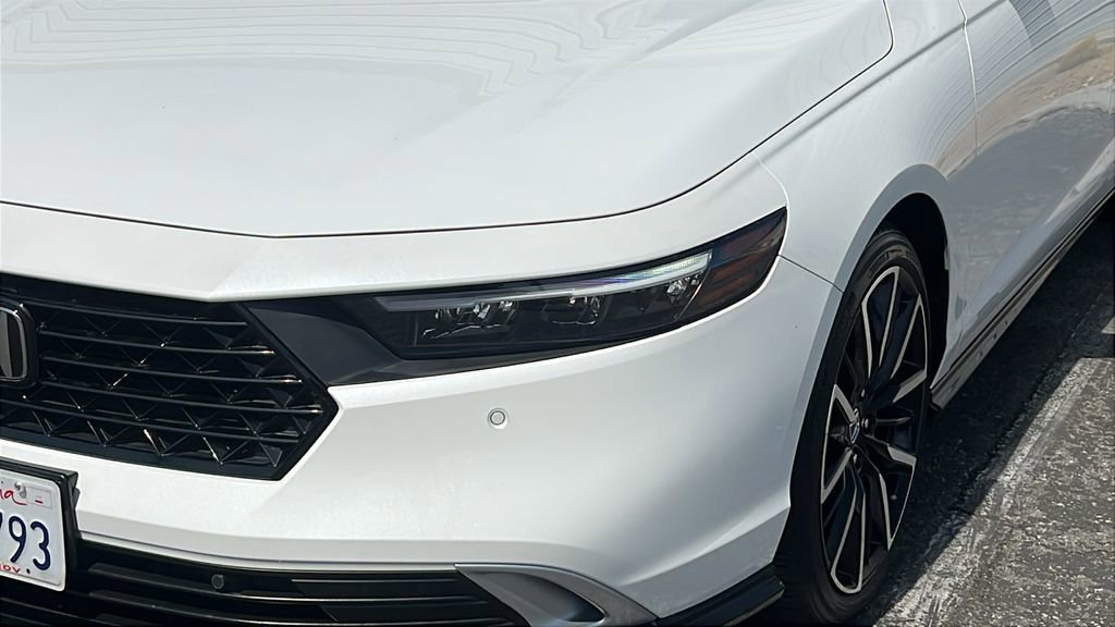 Used 2025 Honda Accord Touring image 5