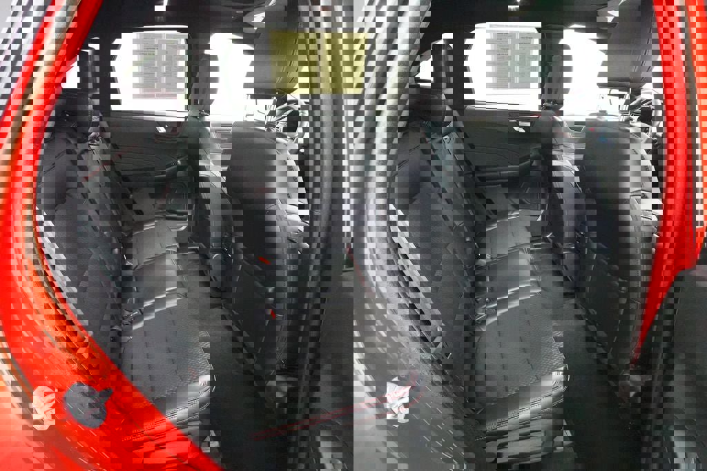 Certified 2023 Ford Escape ST-Line w/ Tech Pack #1 image 31