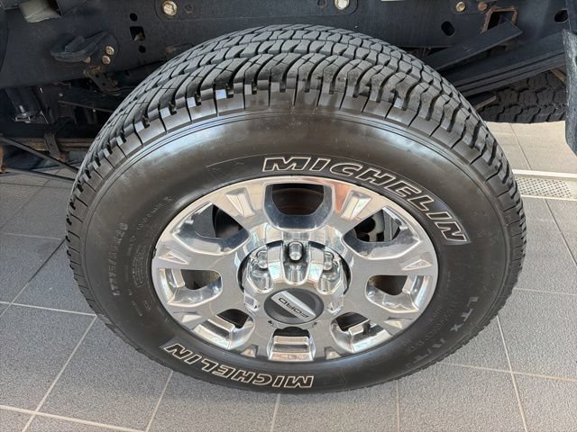 Certified 2021 Ford F250 Lariat w/ Lariat Ultimate Package AWD/4WD image 7