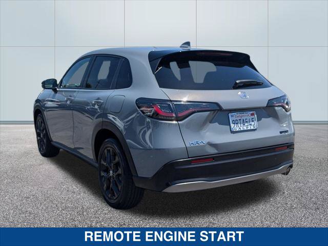 Used 2025 Honda HR-V Sport image 3