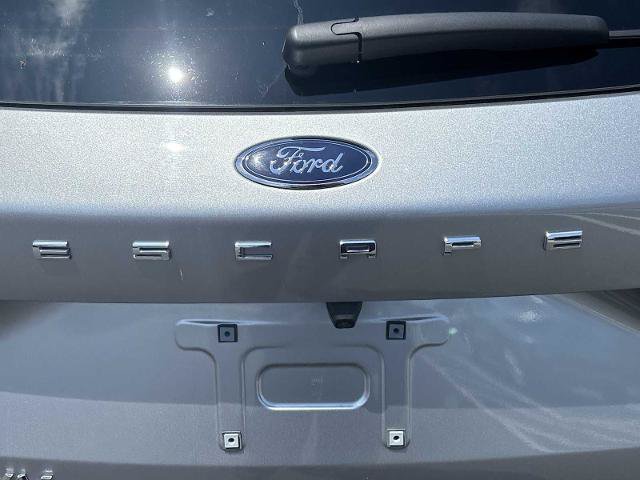 Certified 2024 Ford Escape Platinum AWD/4WD image 30
