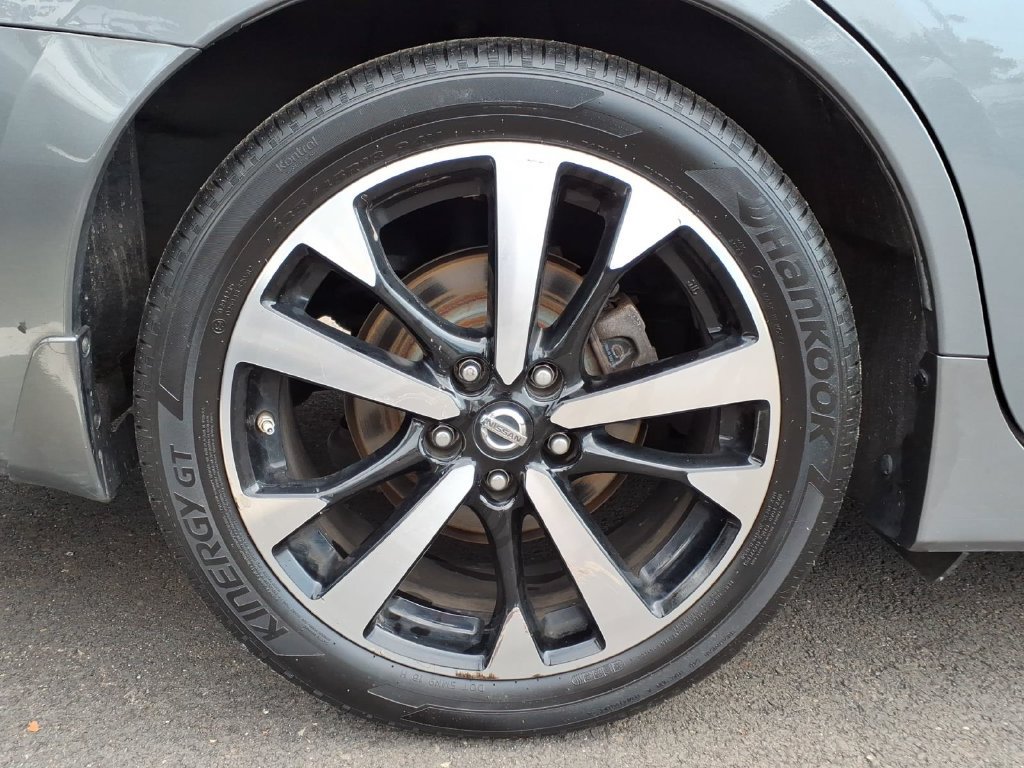 Used 2018 Nissan Altima 2.5 SR FWD image 22