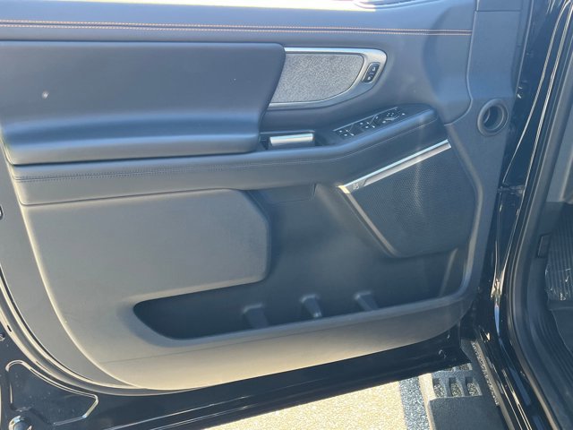 Certified 2025 Ford Expedition Tremor image 12