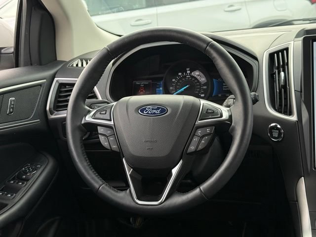Certified 2024 Ford Edge SEL w/ Convenience Package AWD/4WD image 6
