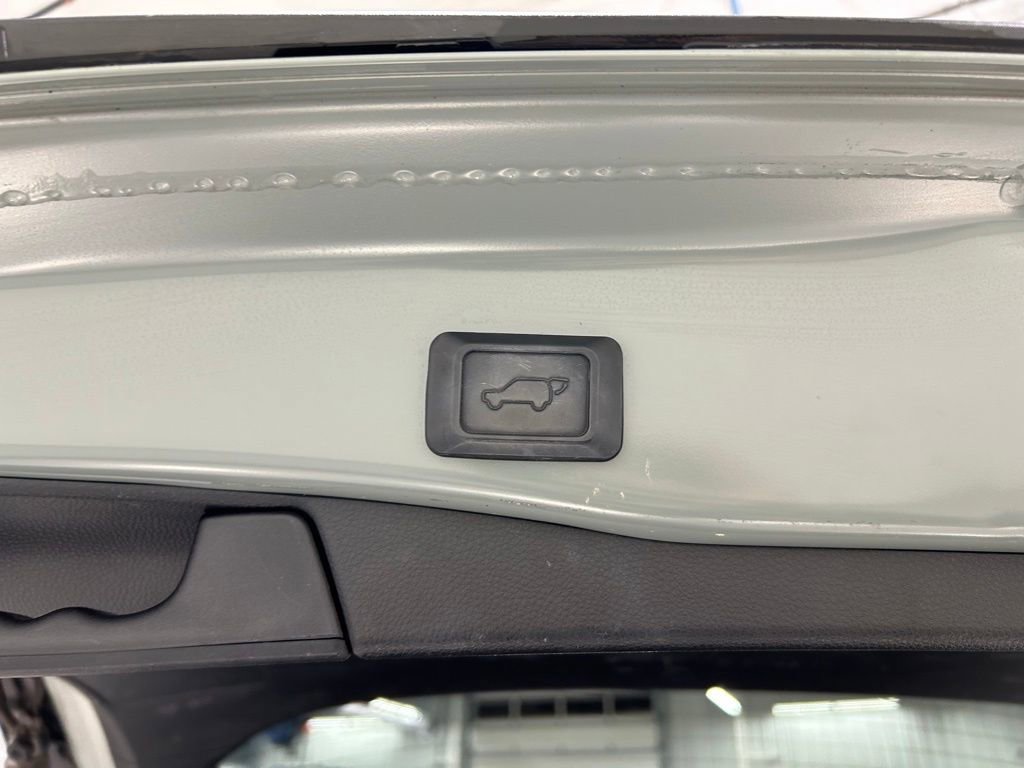 Used 2019 Toyota RAV4 XLE w/ Convenience Package AWD/4WD image 26
