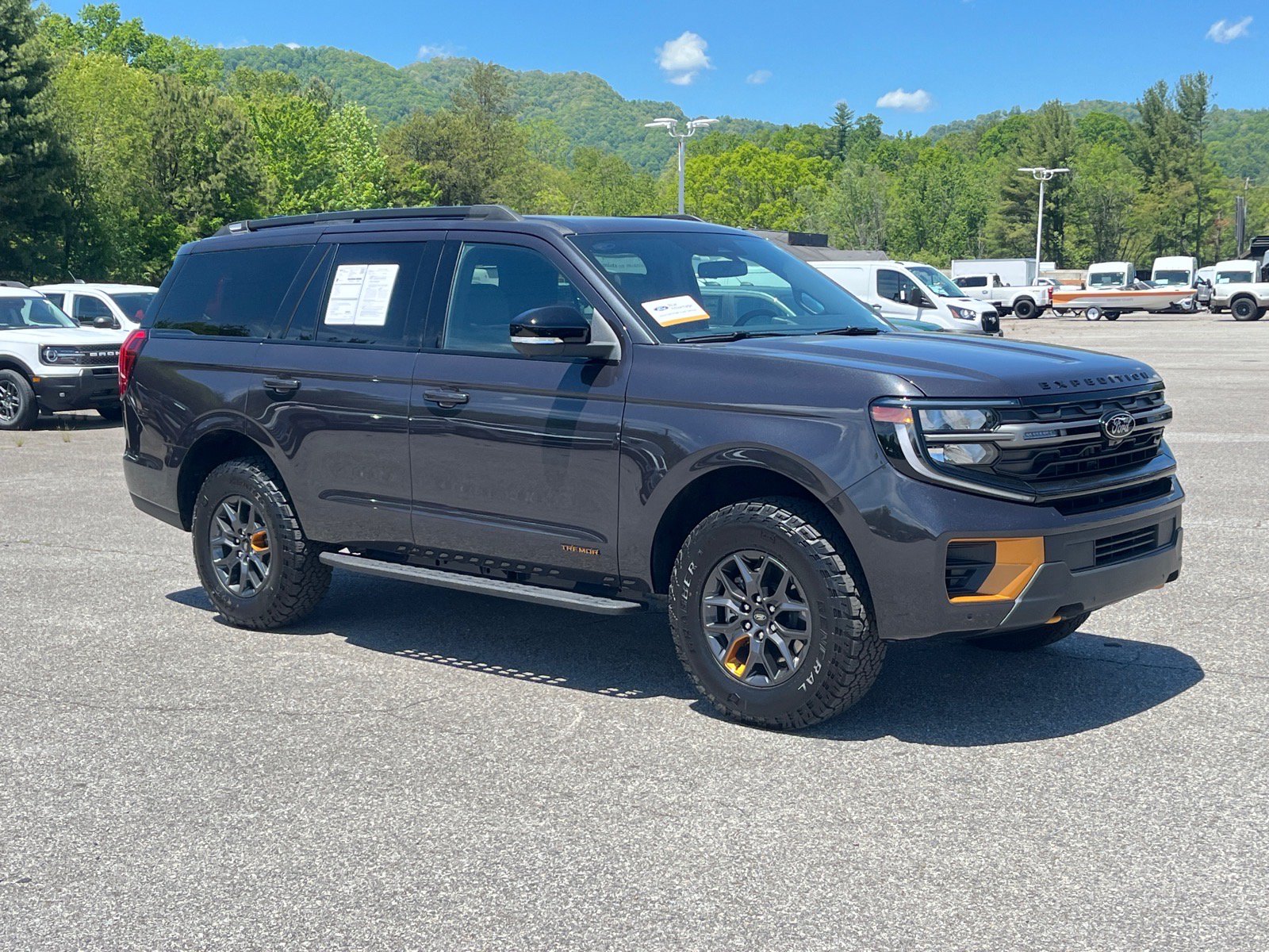 Certified 2026 Ford Expedition Tremor AWD/4WD image 1