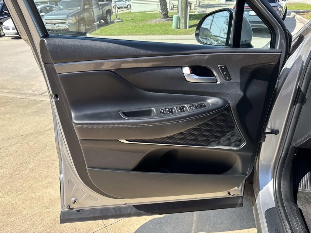 Used 2023 Hyundai Santa Fe Limited image 21