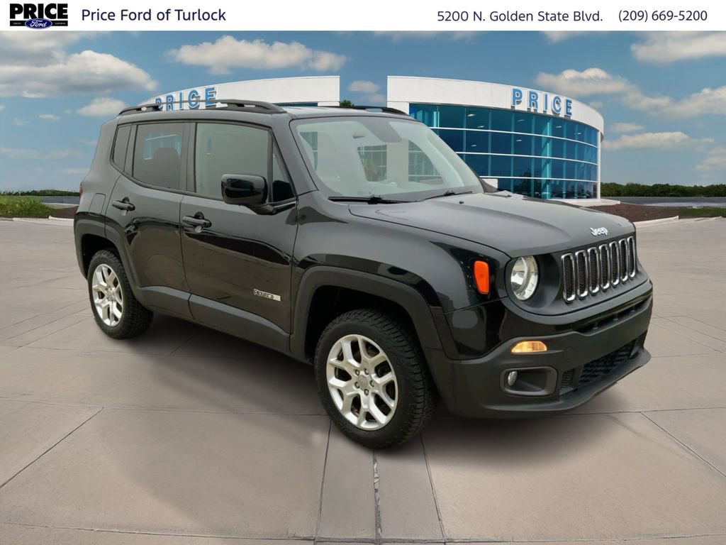 Used 2018 Jeep Renegade Latitude w/ Cold Weather Group image 7