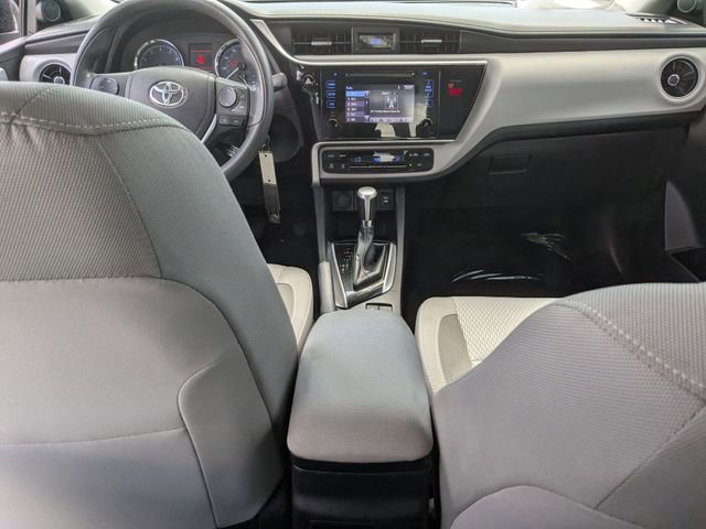 Used 2018 Toyota Corolla LE FWD image 20