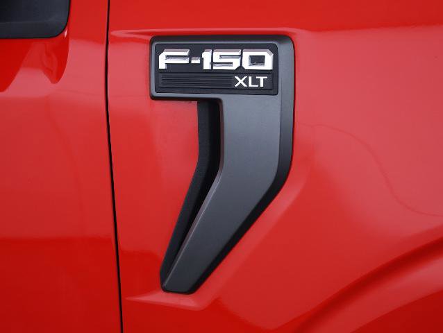 Certified 2022 Ford F150 XLT w/ Equipment Group 302A High image 25