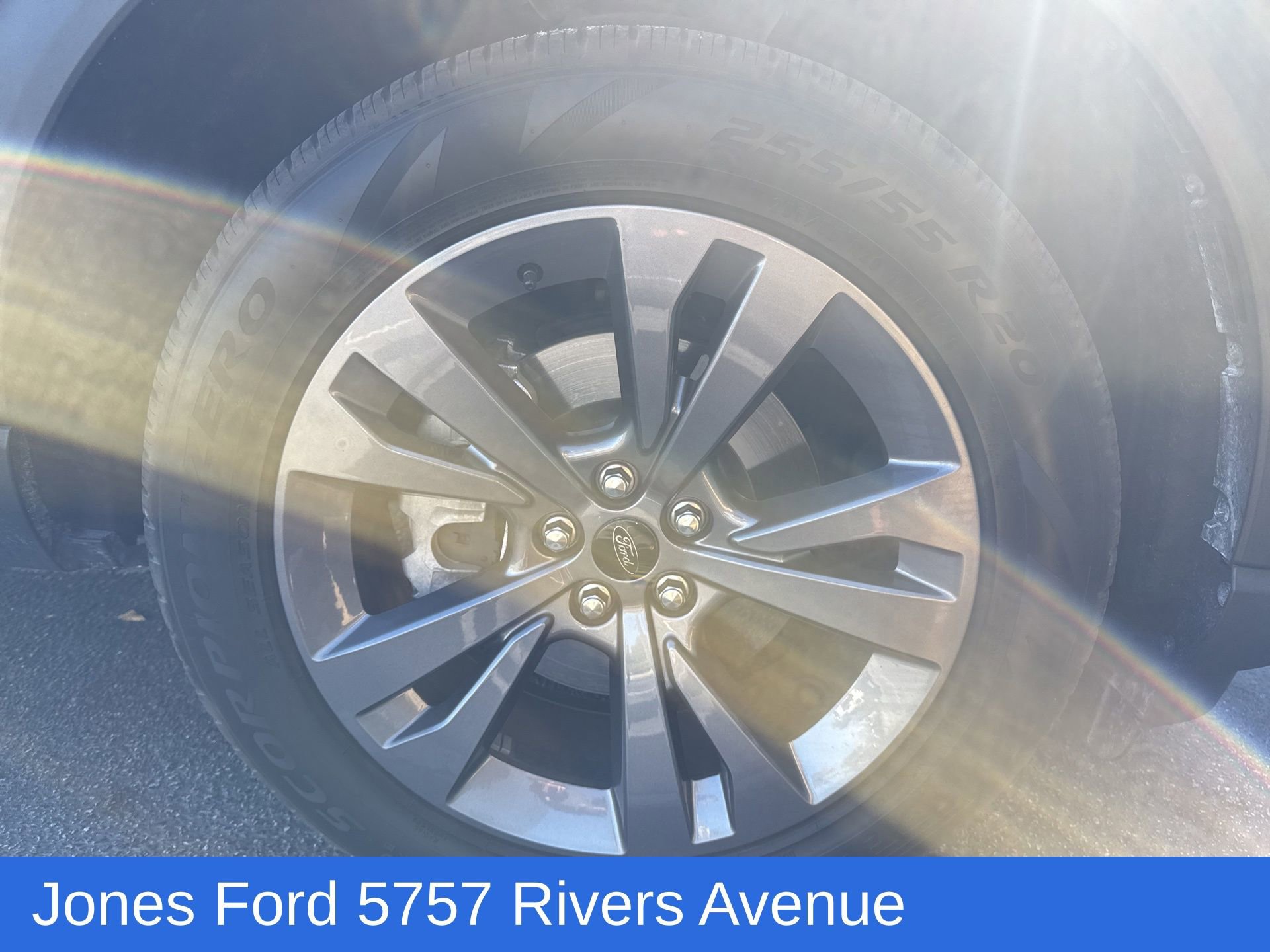 Certified 2023 Ford Explorer XLT w/ Equipment Group 202A image 3