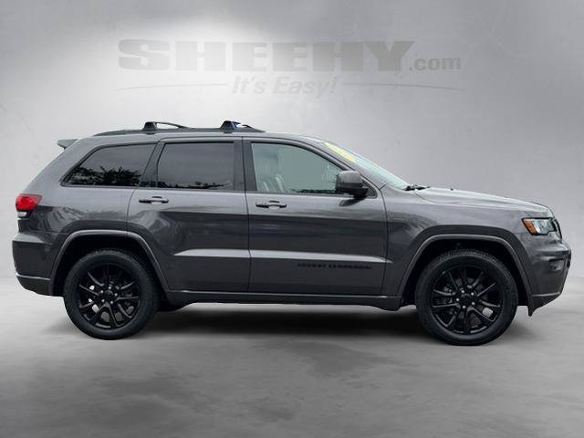 Used 2020 Jeep Grand Cherokee Altitude AWD/4WD image 9