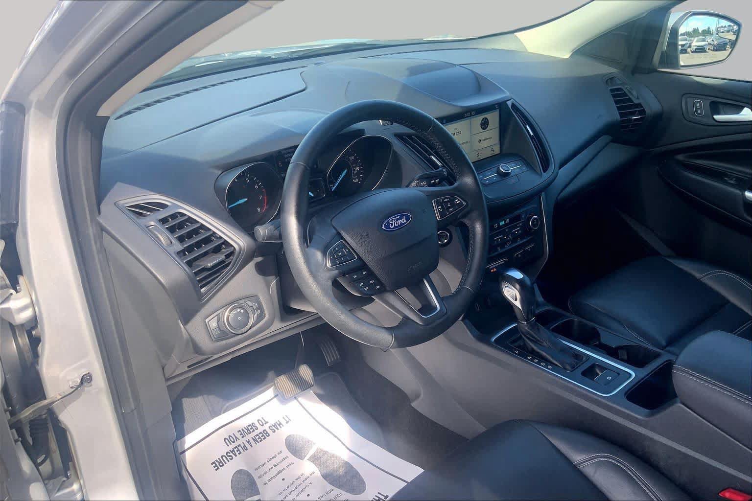 Certified 2019 Ford Escape SEL FWD image 18
