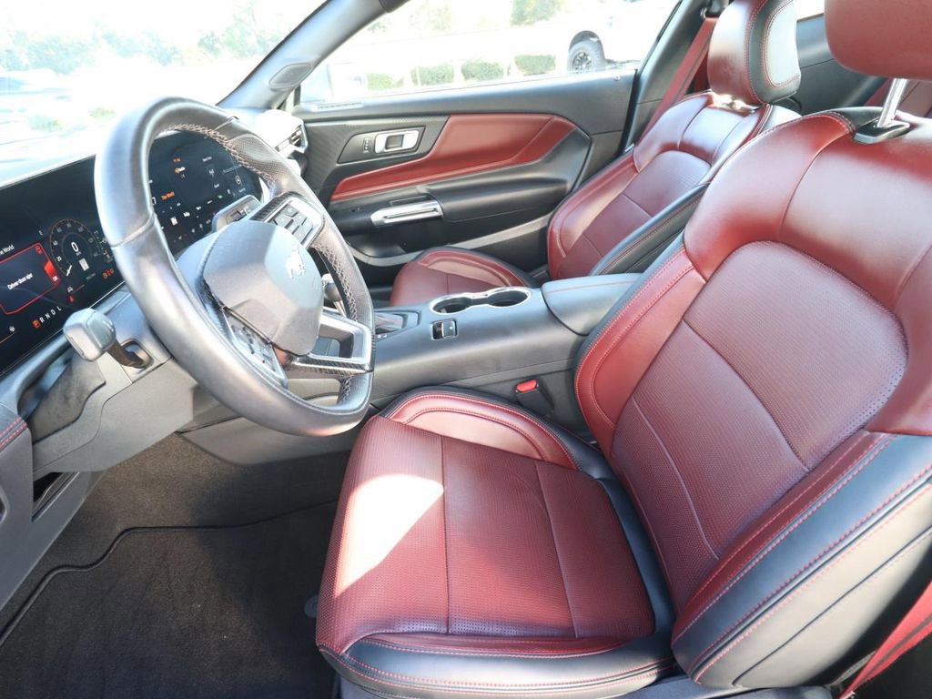 Certified 2025 Ford Mustang Premium image 8