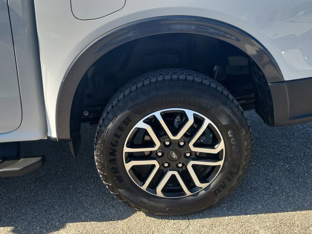 Certified 2024 Ford Ranger Lariat w/ Trailer Tow Package image 10