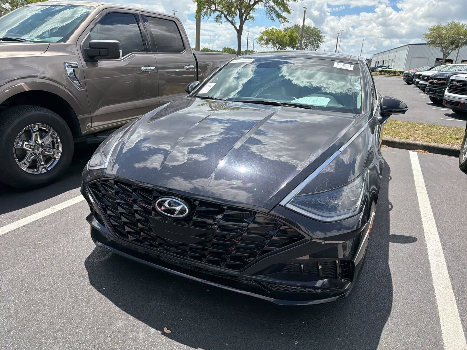 Used 2023 Hyundai Sonata Limited FWD image 9