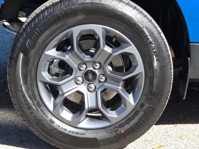 Certified 2025 Ford Maverick XLT w/ Equipment Group 302A AWD/4WD image 9