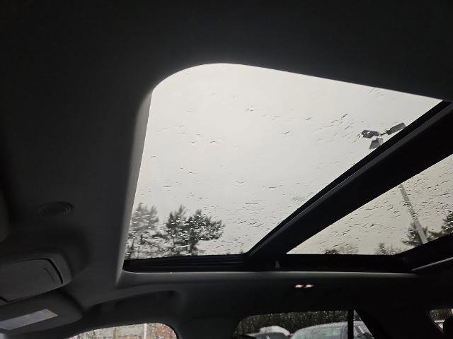 Certified 2022 Ford Explorer XLT w/ Equipment Group 202A image 12