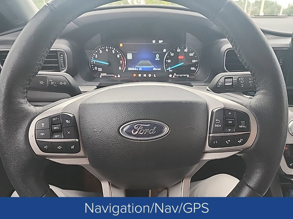 Certified 2024 Ford Explorer XLT w/ Equipment Group 202A RWD image 6