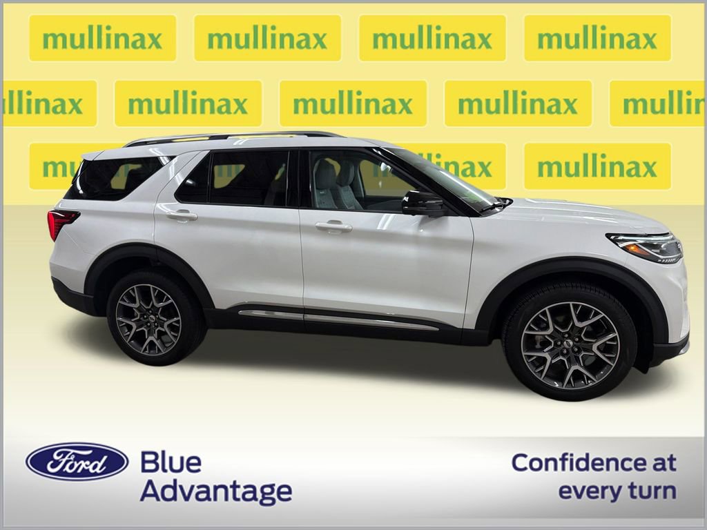 Certified 2025 Ford Explorer Platinum w/ Ultimate Package AWD/4WD video 2