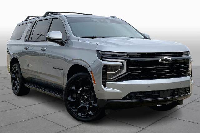 Used 2025 Chevrolet Suburban RST w/ Comfort Package image 5