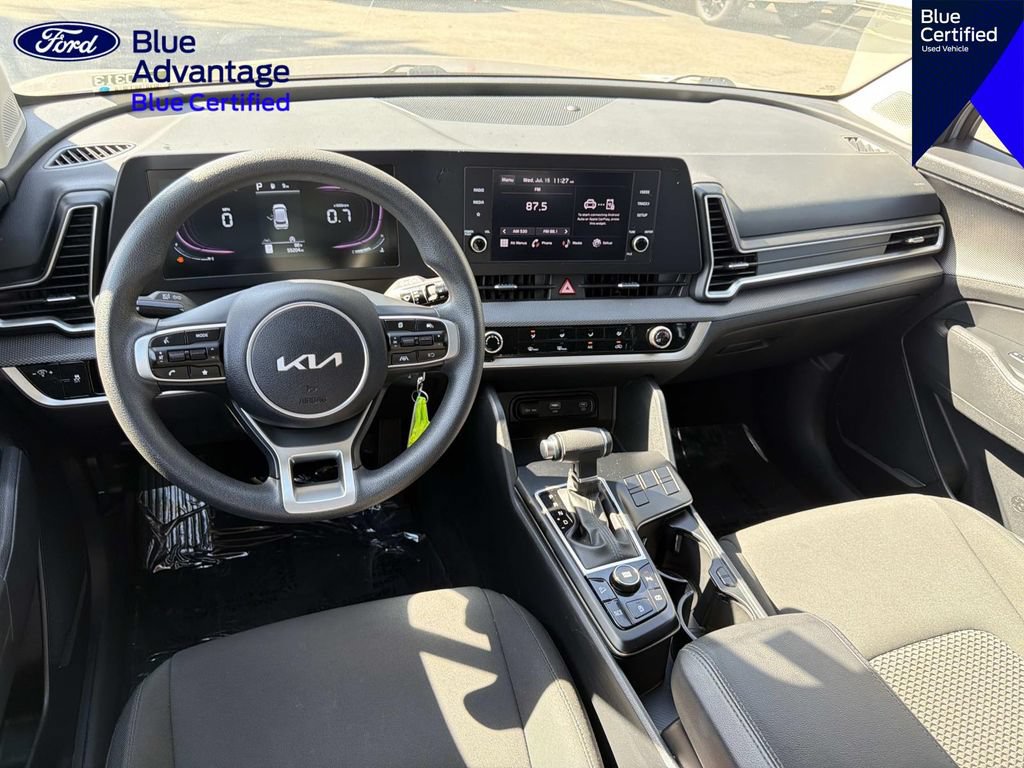 Used 2024 Kia Sportage LX FWD image 9