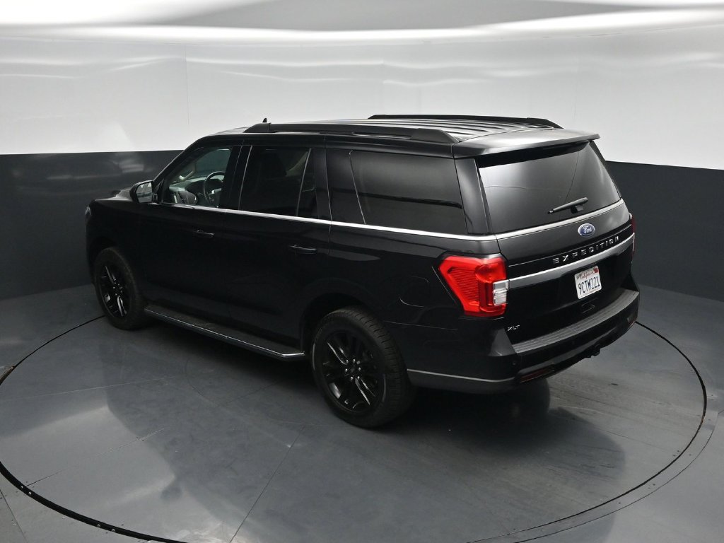 Certified 2022 Ford Expedition XLT RWD image 44