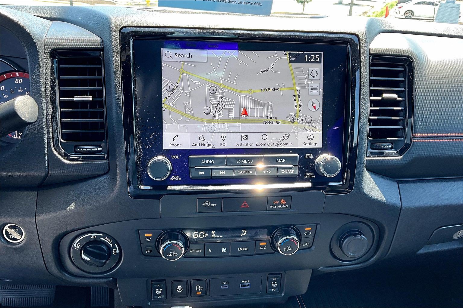Used 2023 Nissan Frontier PRO-4X w/ Pro Convenience Package AWD/4WD image 16