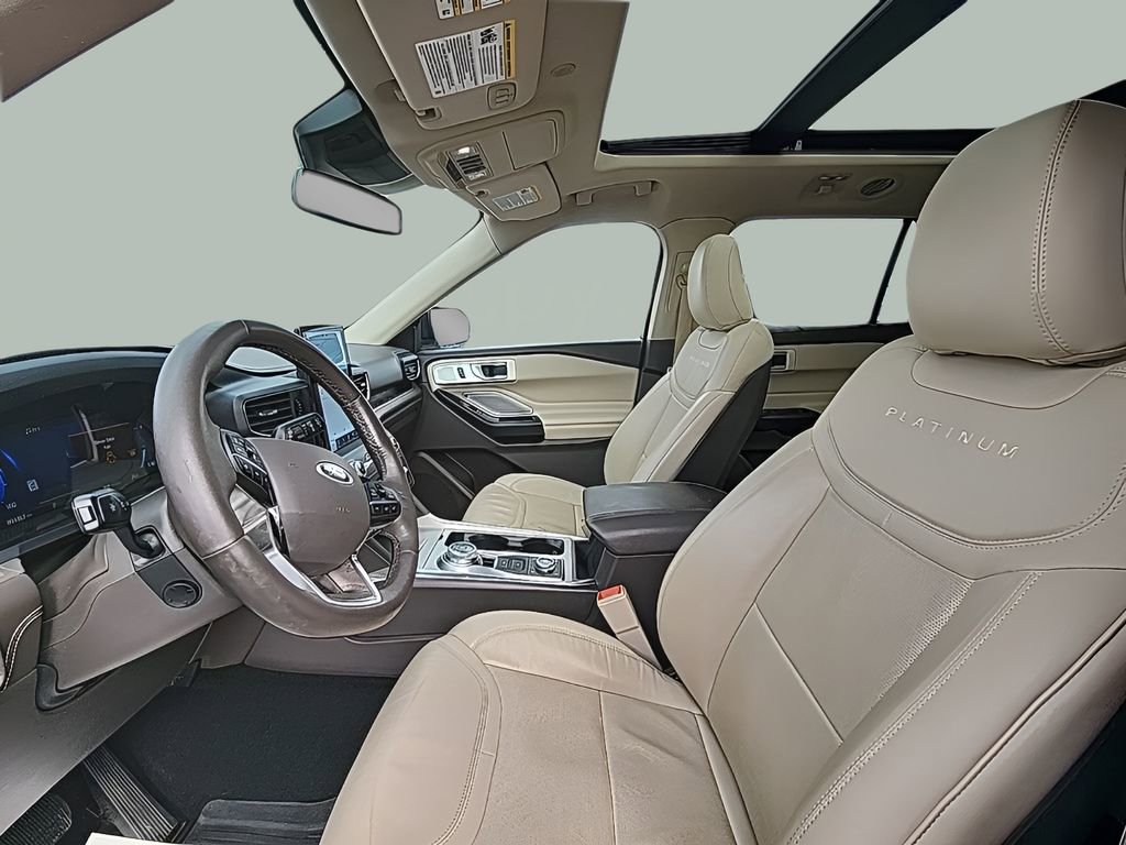 Certified 2020 Ford Explorer Platinum w/ Premium Technology Package AWD/4WD image 28