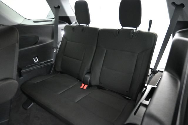 Certified 2023 Ford Explorer XLT RWD image 28