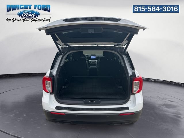 Certified 2020 Ford Explorer XLT w/ Comfort Package AWD/4WD image 18