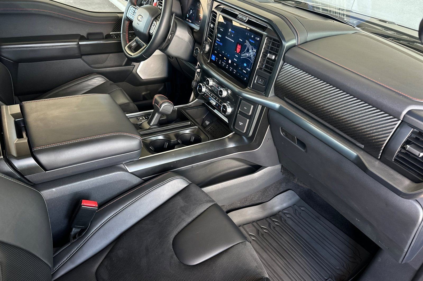 Certified 2025 Ford F150 Raptor AWD/4WD image 14