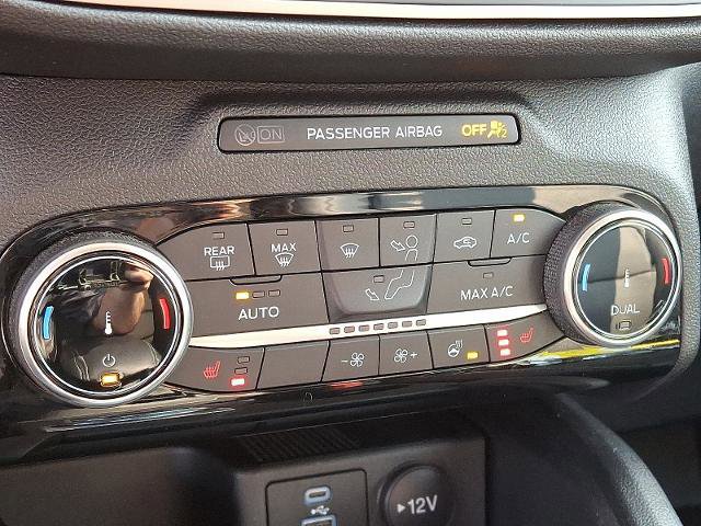 Certified 2022 Ford Escape SEL image 17